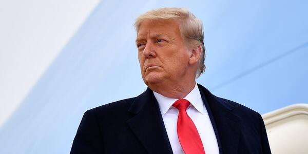 Trump signs orders calling for powerful quantum computer, targeting 2028