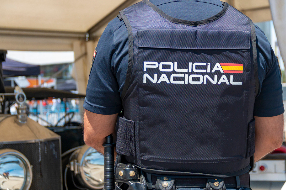 teiss - News - Spanish police dismantle sophisticated AI-powered crypto scam  ring