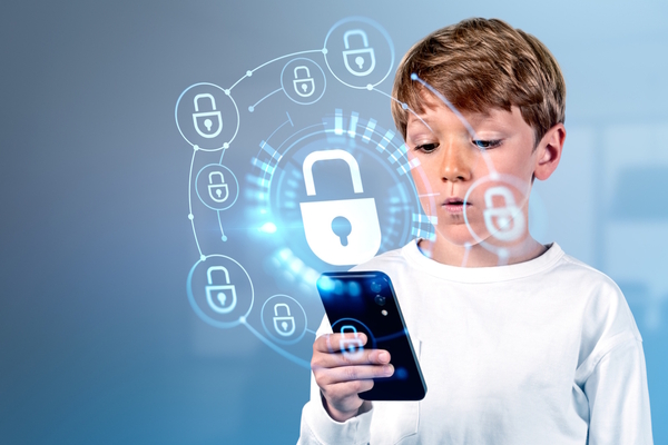 The enterprise security risks of the UK&rsquo;s on-device scanning plan