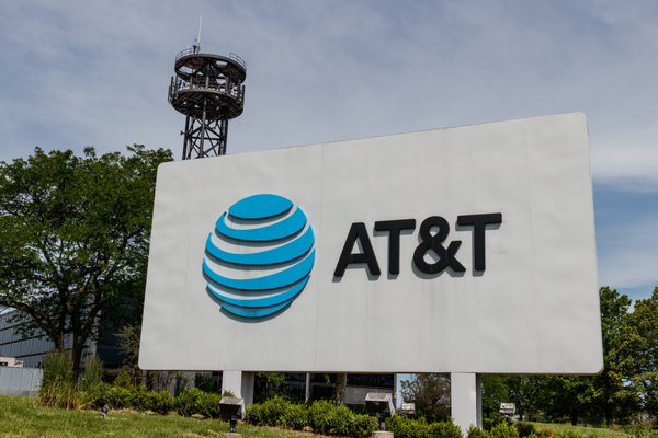 Iranian hacker group claims Dallas AT&T outage; AT&T blames cable theft